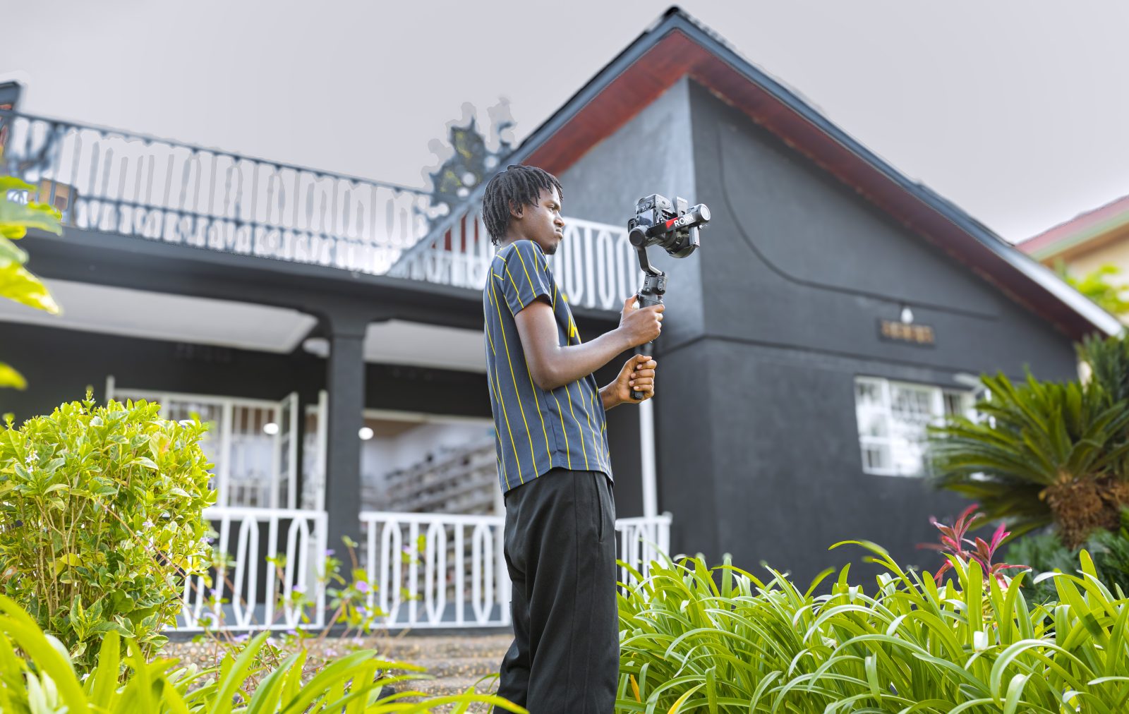 KGL Kicks Store Showcasing Pictures
